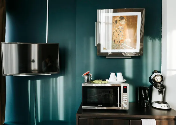 The Hague Teleport Hotel - Free Parking